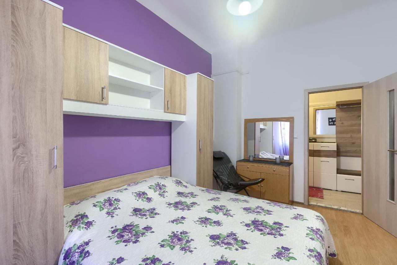 Aida Pula Apartment Eksteriør billede