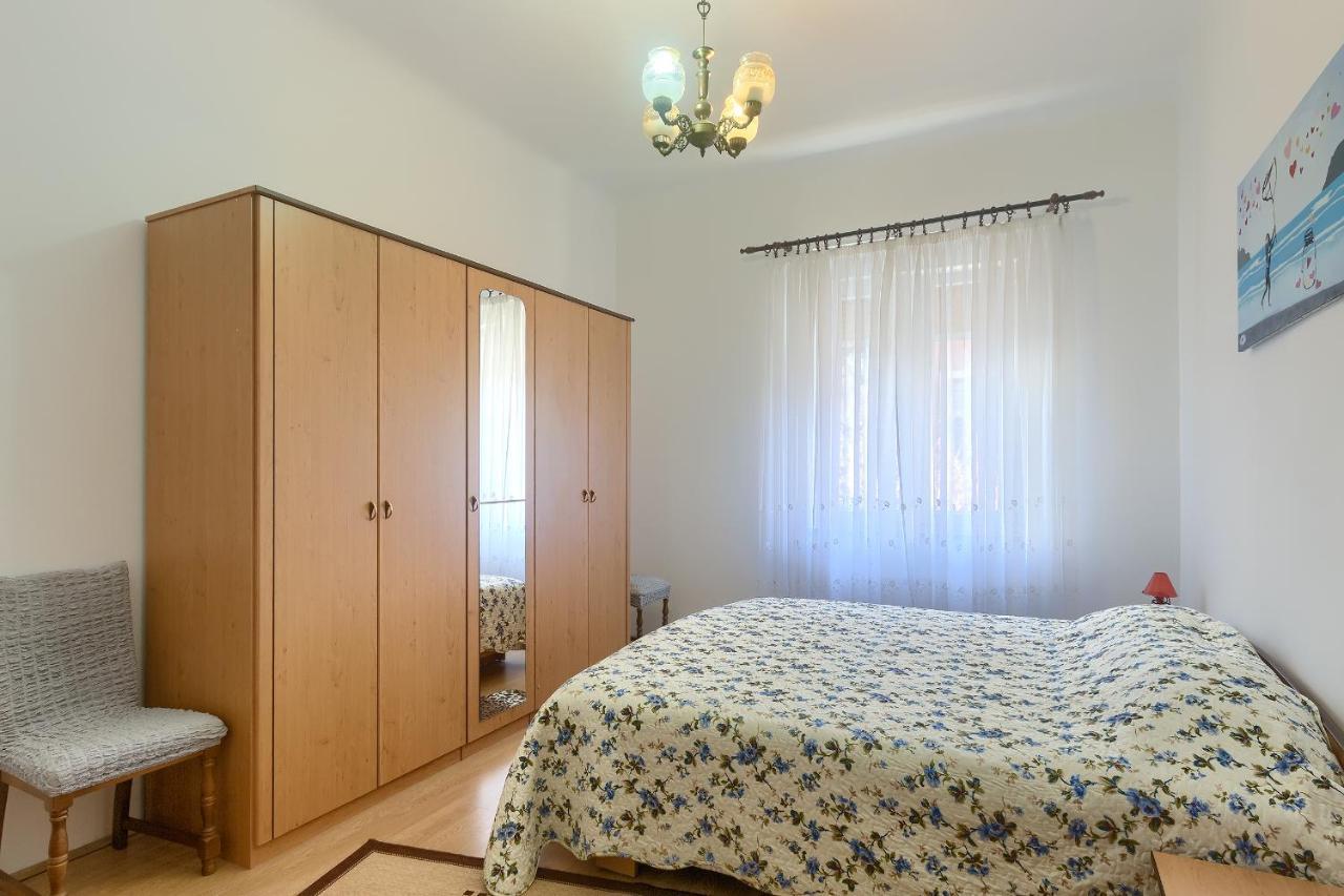 Aida Pula Apartment Eksteriør billede