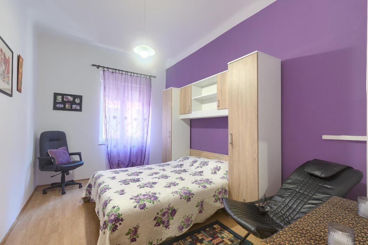 Aida Pula Apartment Eksteriør billede